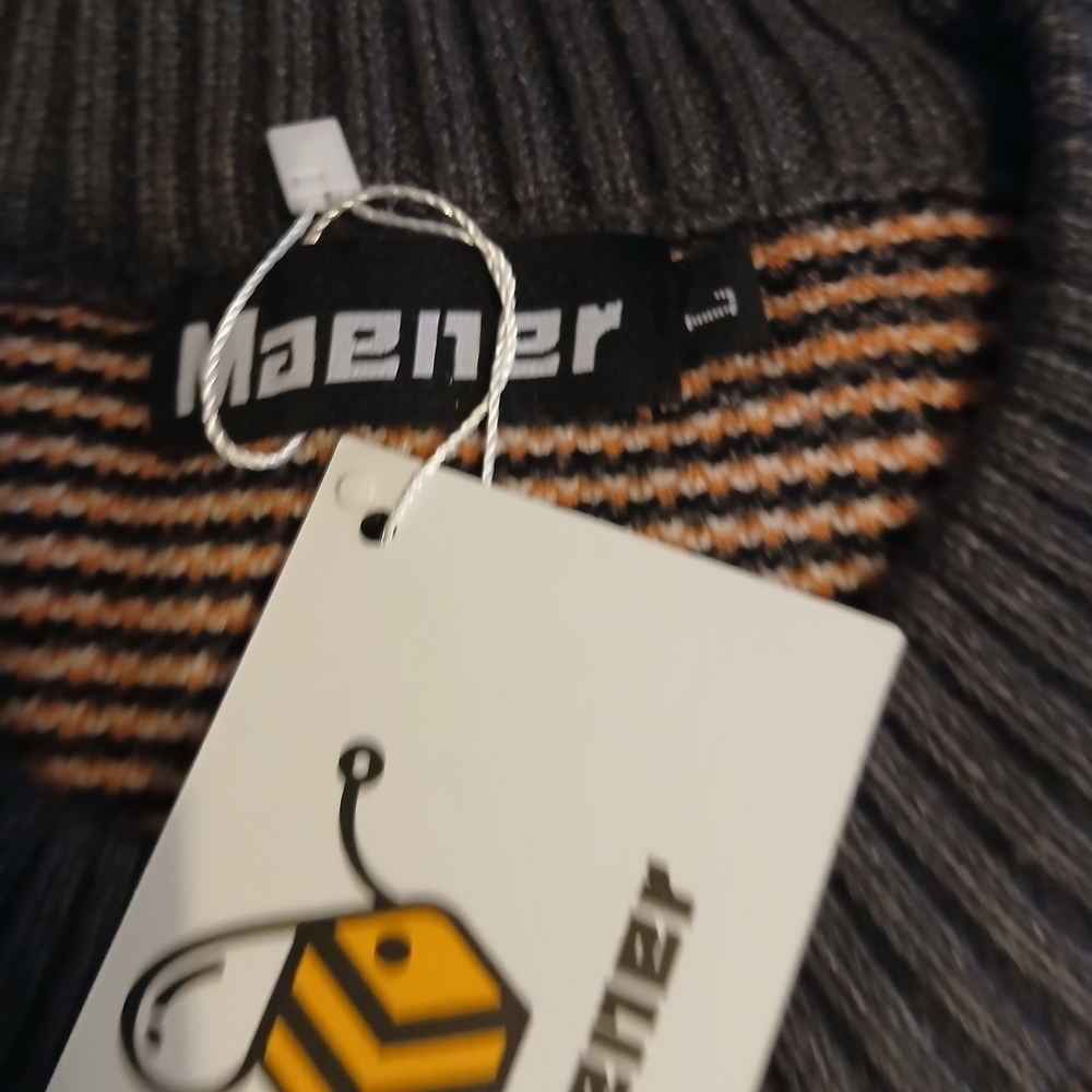 Men's Gray Sweater with Graphic Design - Picture 8 of 9